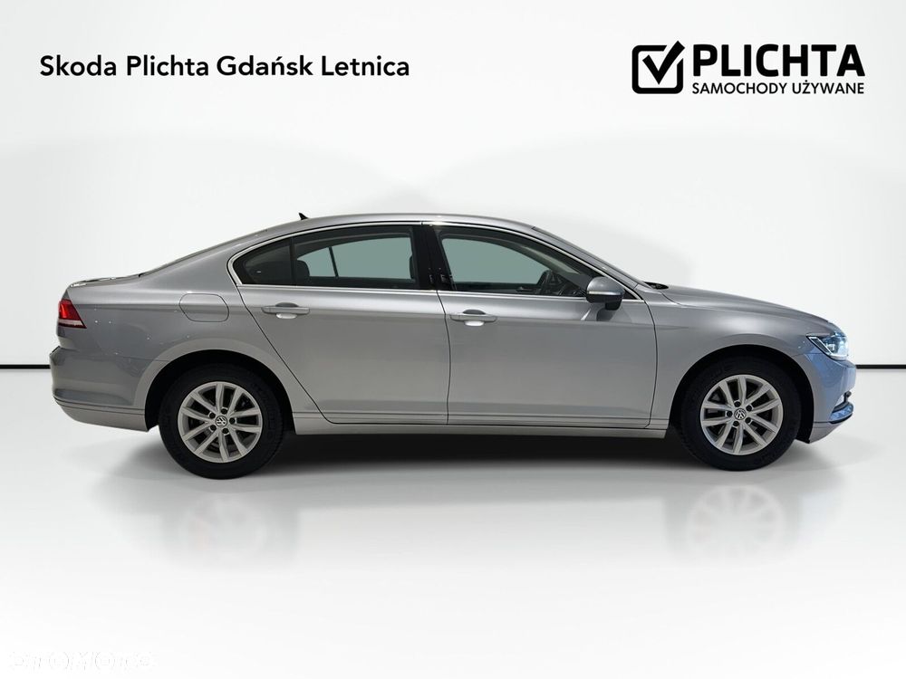 Volkswagen Passat 2.0 TDI SCR Comfortline - 4
