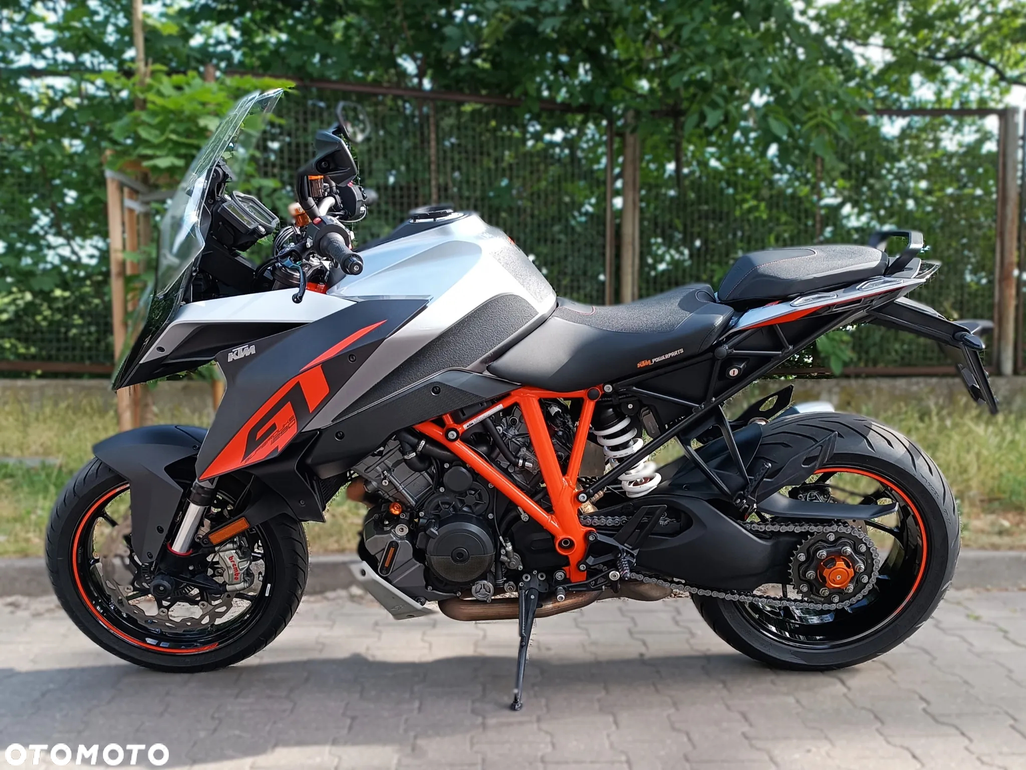 KTM Super Duke - 10