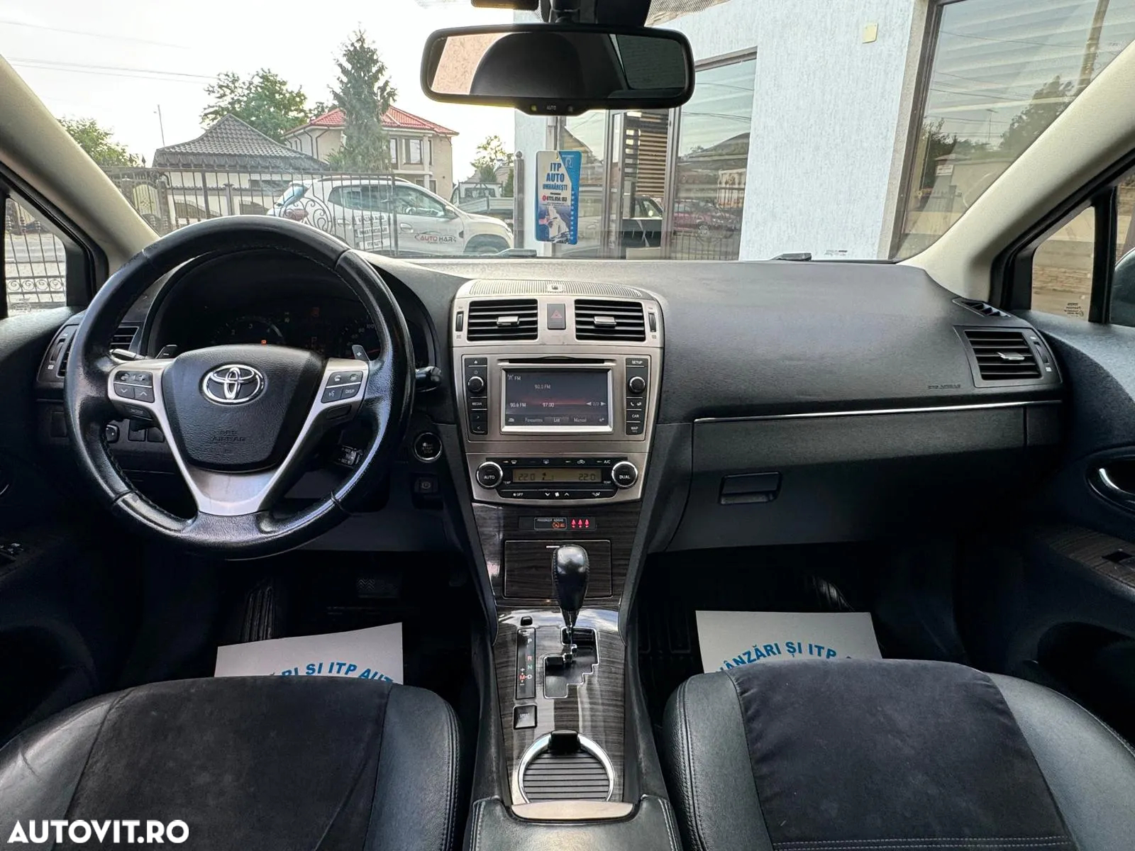 Toyota Avensis - 6