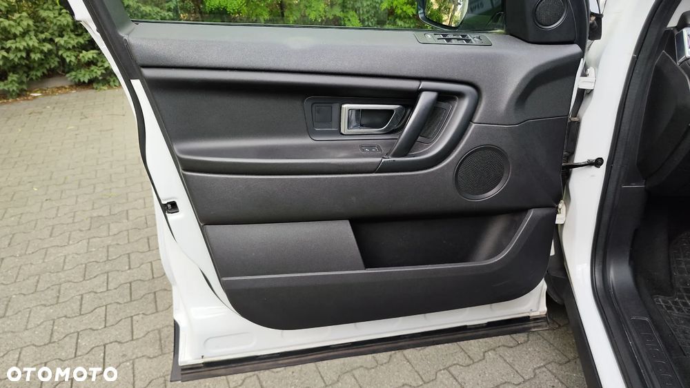Land Rover Discovery Sport 2.0 eD4 Pure - 21