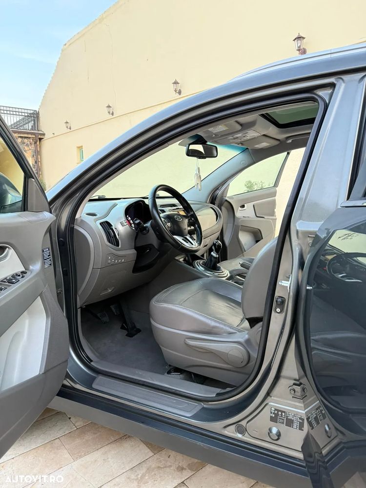 Kia Sportage - 5