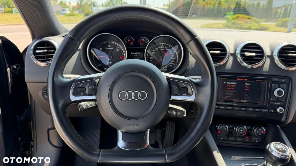 Audi TT Coupé - 12