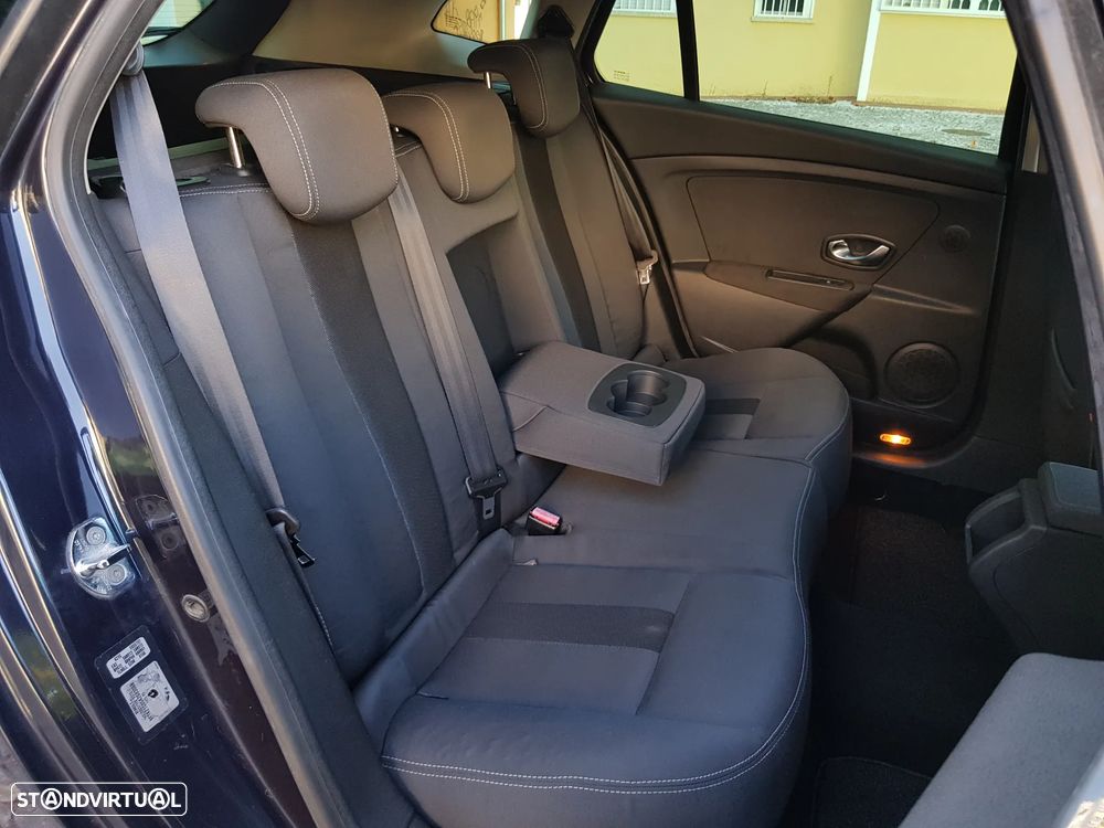 Renault Mégane Sport Tourer 1.5 dCi Dynamique S - 36