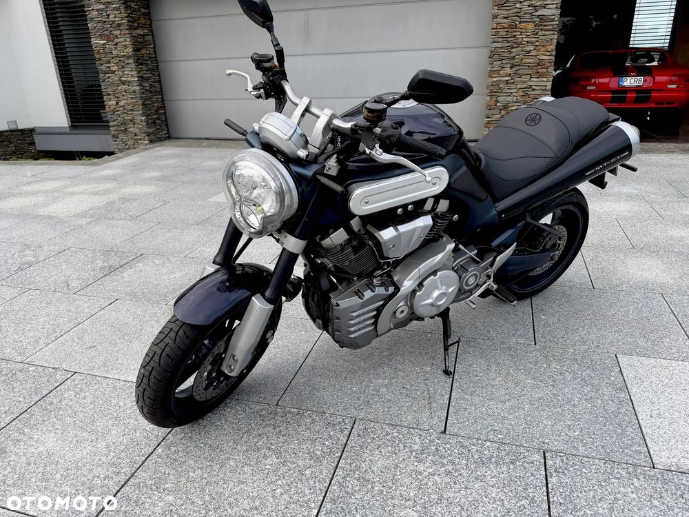 Yamaha MT - 5