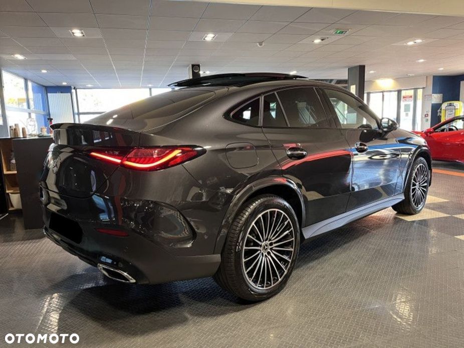 Mercedes-Benz GLC 300 mHEV 4-Matic AMG Line - 6