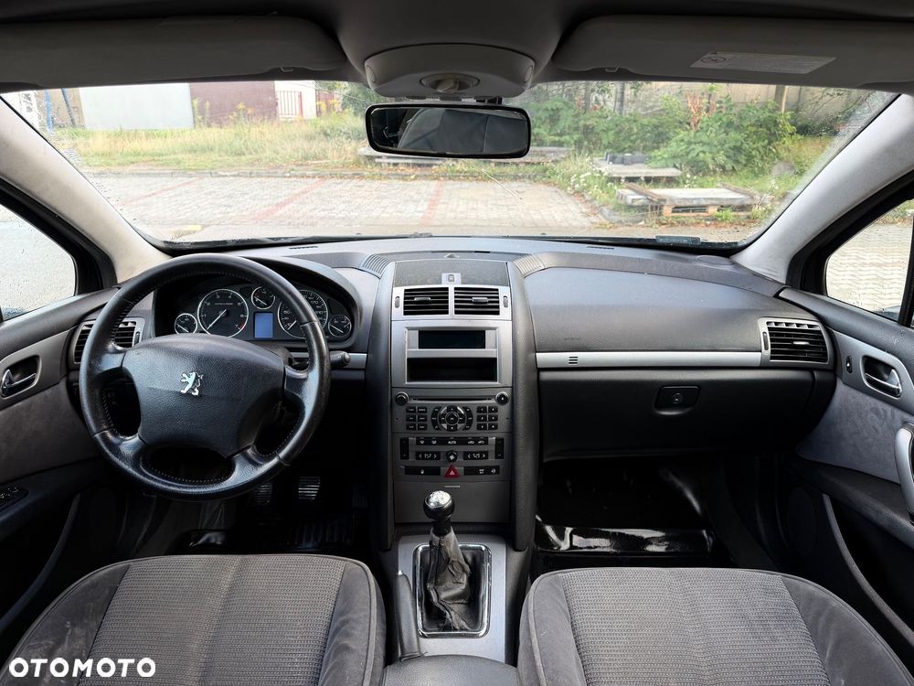 Peugeot 407 - 16