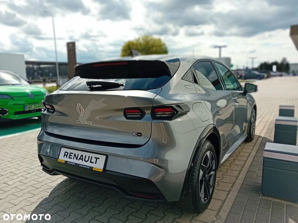 Renault Clio 1.8 E-TECH Full Hybrid 160 Techno - 8