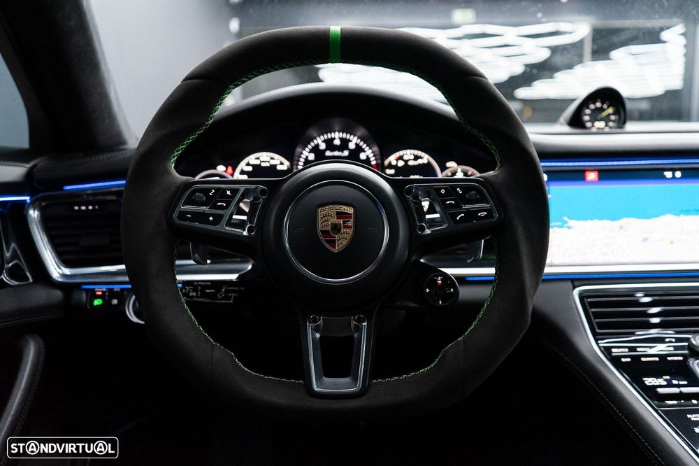 Porsche Panamera Turbo S E-Hybrid - 38