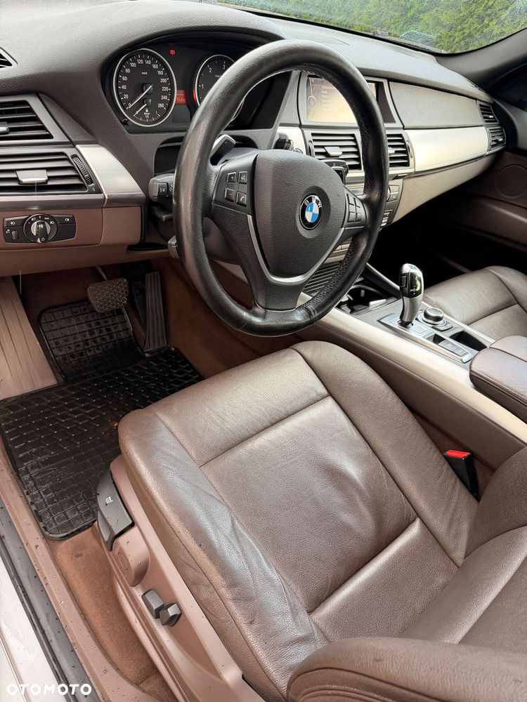 BMW X5 3.5d xDrive - 19