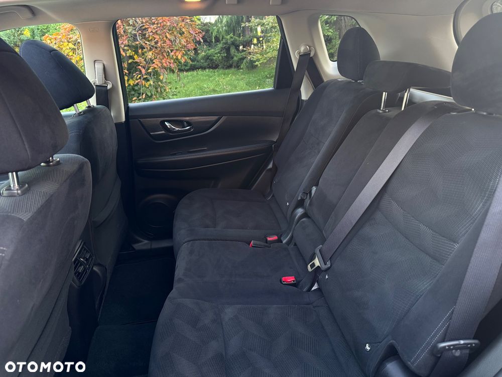 Nissan X-Trail 1.6 dCi 360 - 19