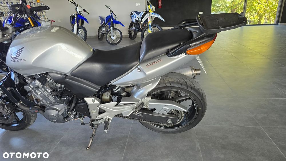 Honda CBF - 7