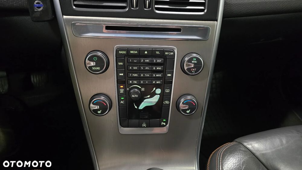 Volvo XC 60 D3 Drive-E Summum - 16