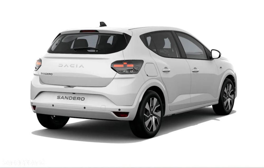 Dacia Sandero - 8