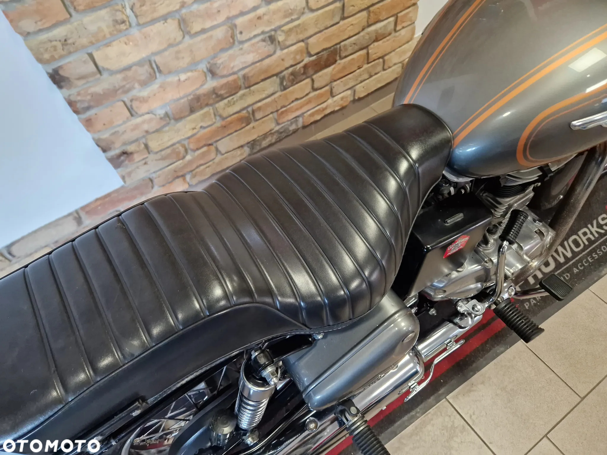 Royal Enfield Bullet - 25