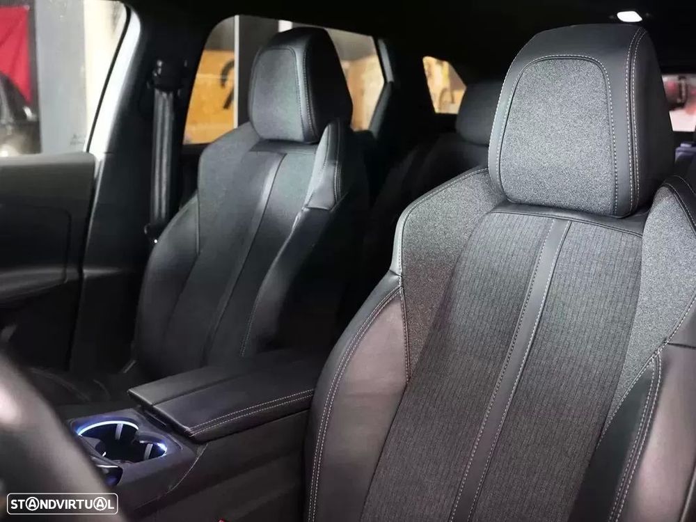 Peugeot 3008 1.6 BlueHDi GT Line EAT6 - 16