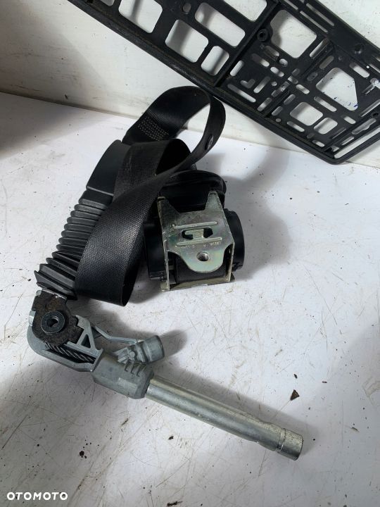 NAPINACZ DOPINACZ PASA PRAWY BMW E60 UK - 1