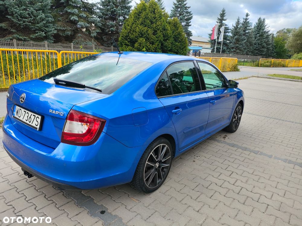Skoda RAPID Spb 1.0 TSI Style DSG - 32