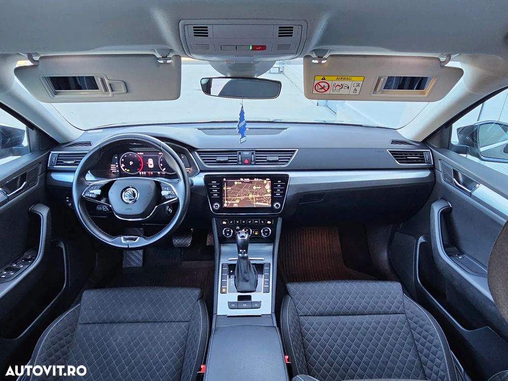 Skoda Superb 2.0 TDI DSG Sportline - 10