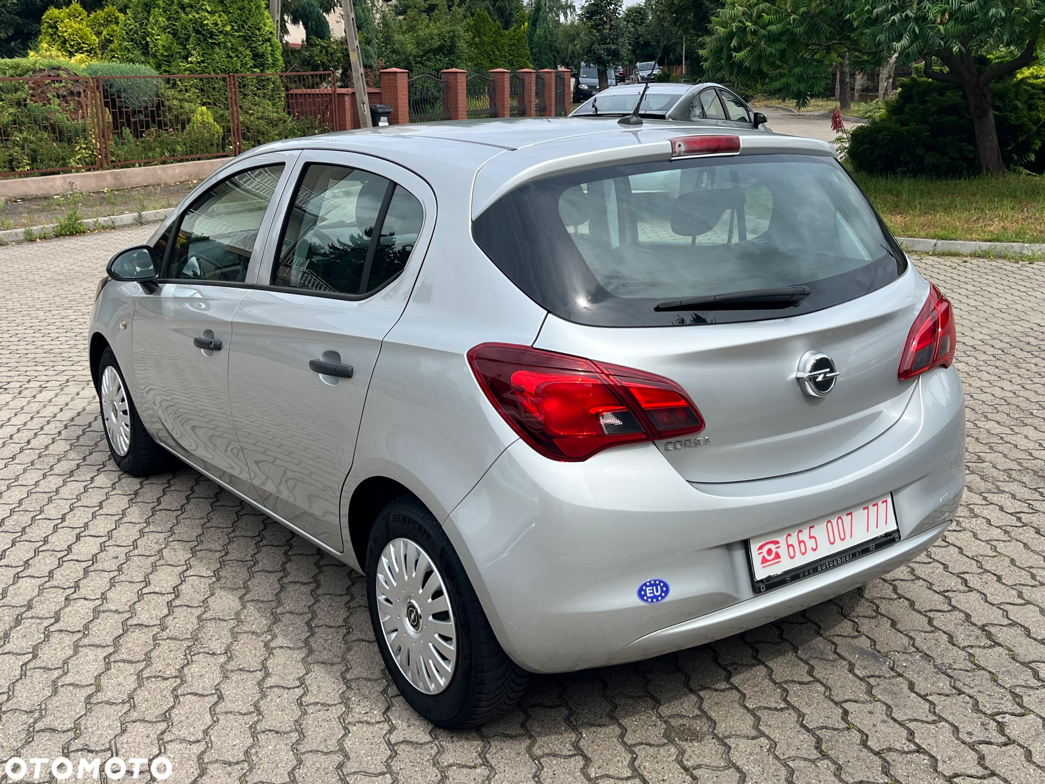 Opel Corsa 1.2 16V (ecoFLEX) Edition - 4