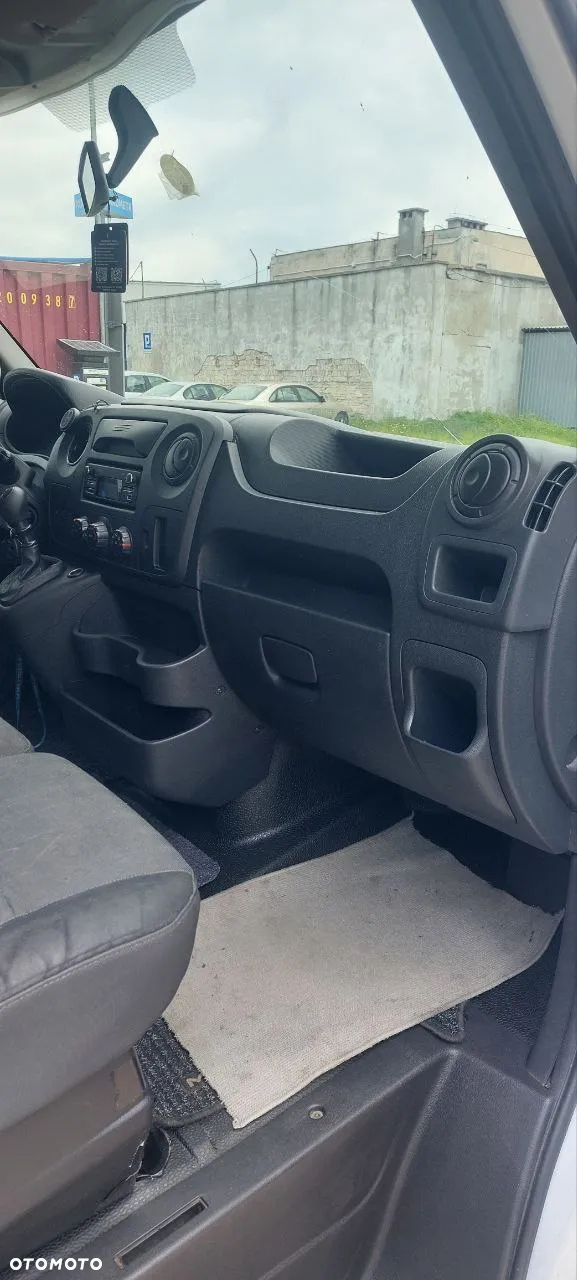 Renault Master - 10