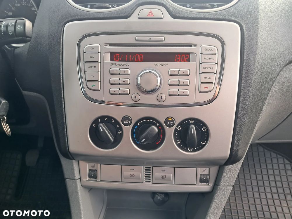 Ford Focus 1.6 Gold X - 15