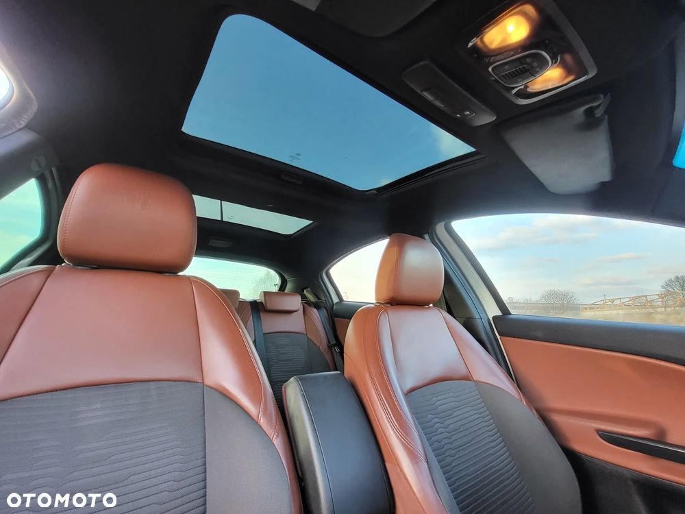 Alfa Romeo Giulietta 2.0 JTDM Exclusive - 24