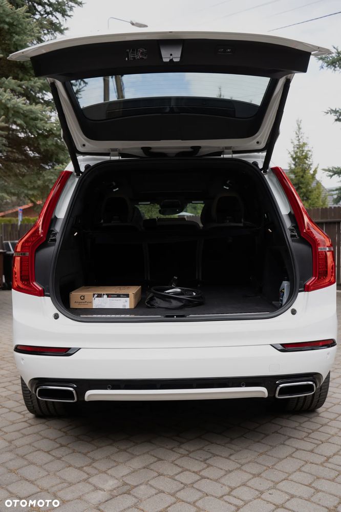 Volvo XC 90 T8 AWD Plug-In Hybrid R-Design 7os - 15