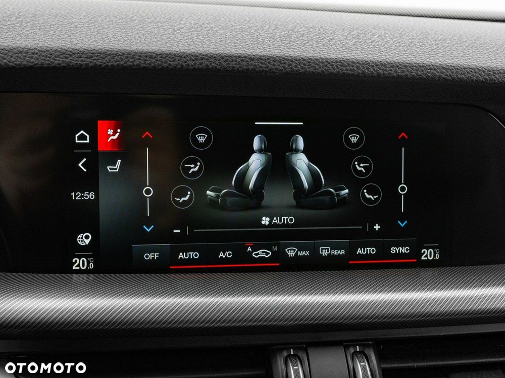 Alfa Romeo Stelvio 2.0 Turbo Veloce Q4 - 25