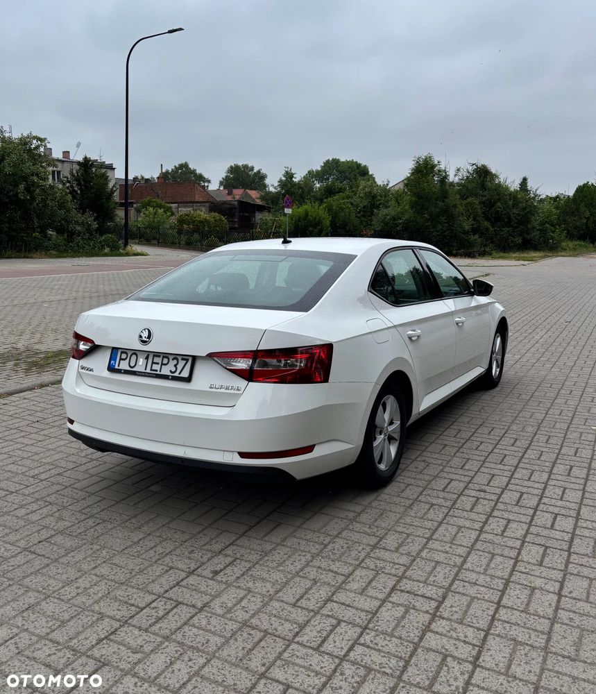 Skoda Superb 1.4 TSI Ambition - 7