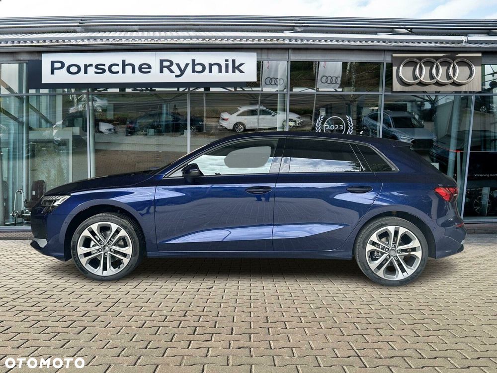 Audi A3 Sportback - 2