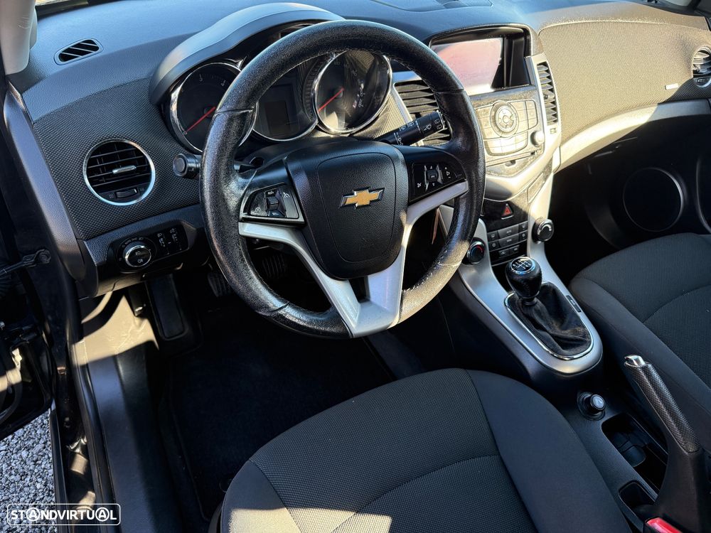 Chevrolet Cruze 2.0 VCDi LTZ - 13