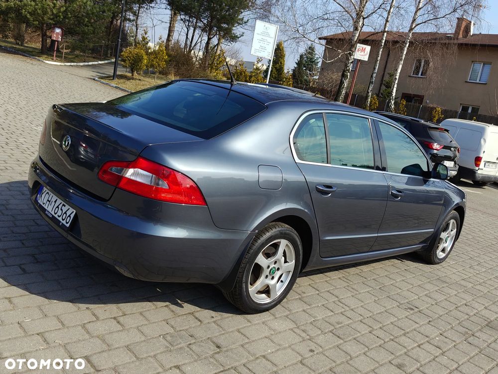 Skoda Superb - 12