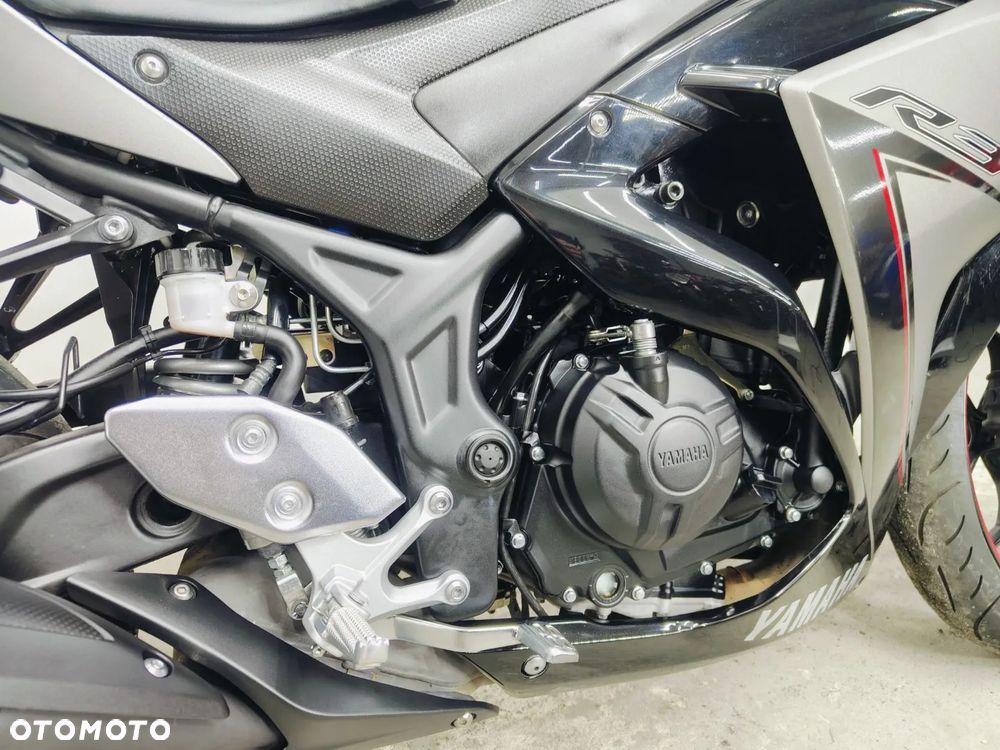 Yamaha R3 - 8
