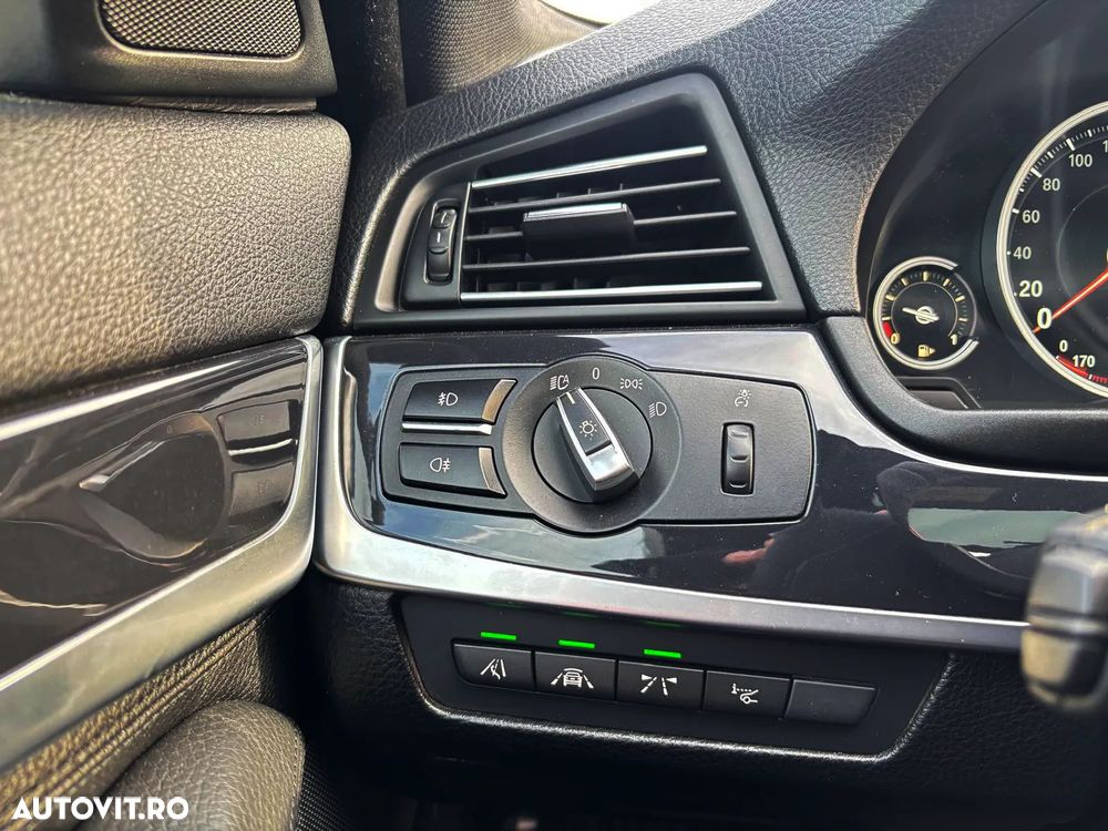 BMW Seria 5 530d - 13