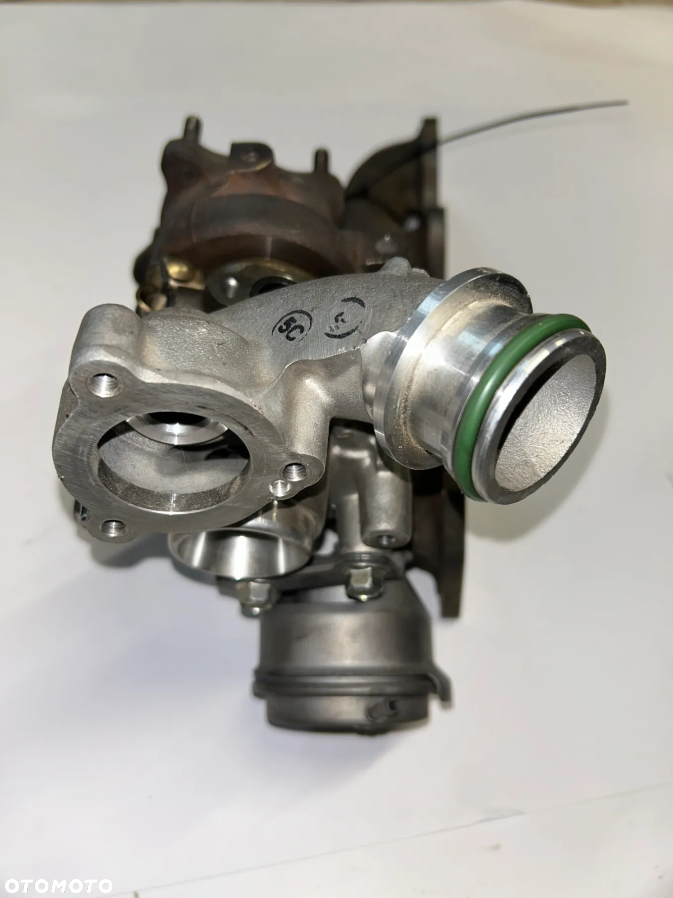 Audi Seat 1.4TSi turbina 03C145702L 03C145701R 03C145702A 4937301005 03C145702C - 4