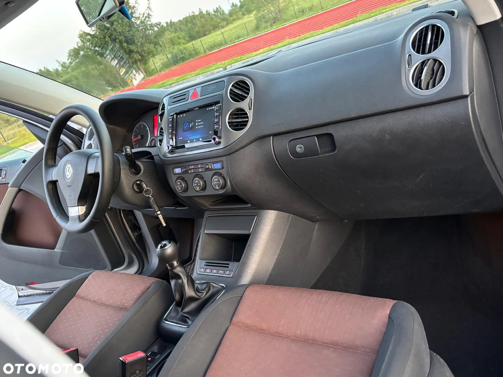 Volkswagen Tiguan 2.0 TDI DPF 4Motion Team - 12