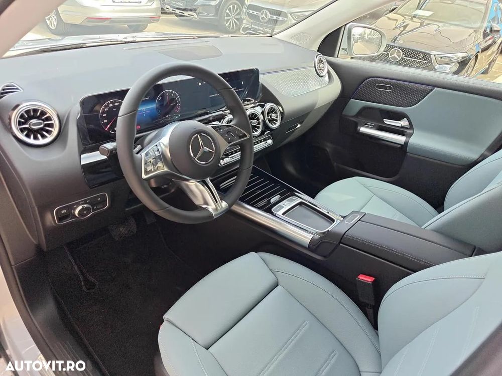 Mercedes-Benz GLA 250 e - 8