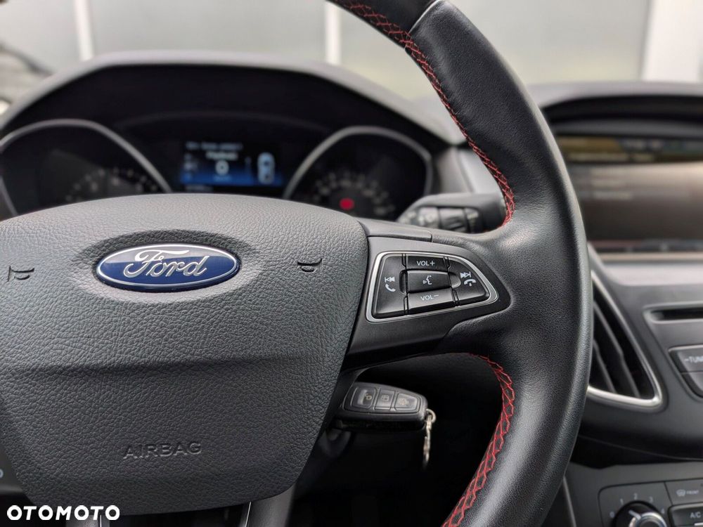 Ford Focus 1.6 Platinium X - 20