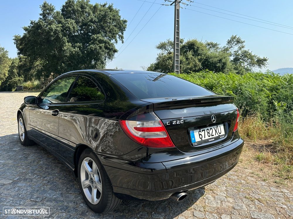 Mercedes-Benz C 220 CDi Sport Coupé Evolution AMG - 14