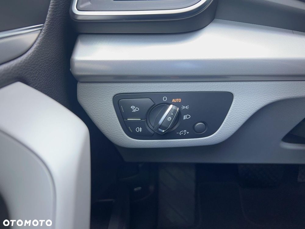 Audi Q5 Sportback - 24