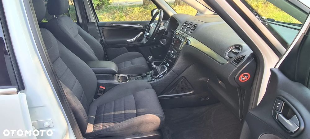 Ford Galaxy 2.0 TDCi Titanium - 19