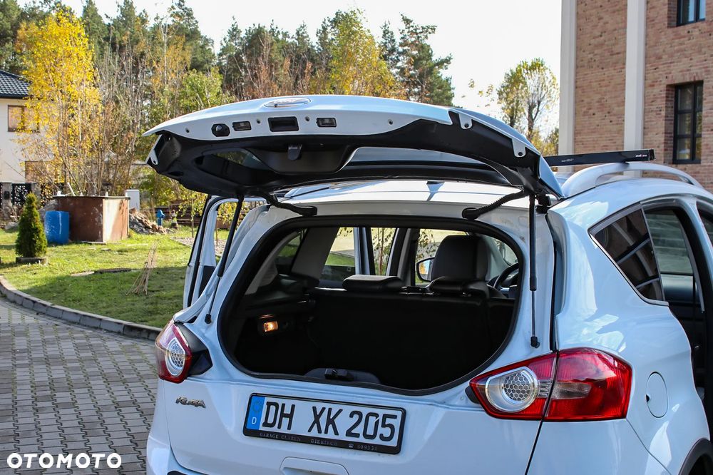 Ford Kuga 2.5 4x4 White Magic - 38