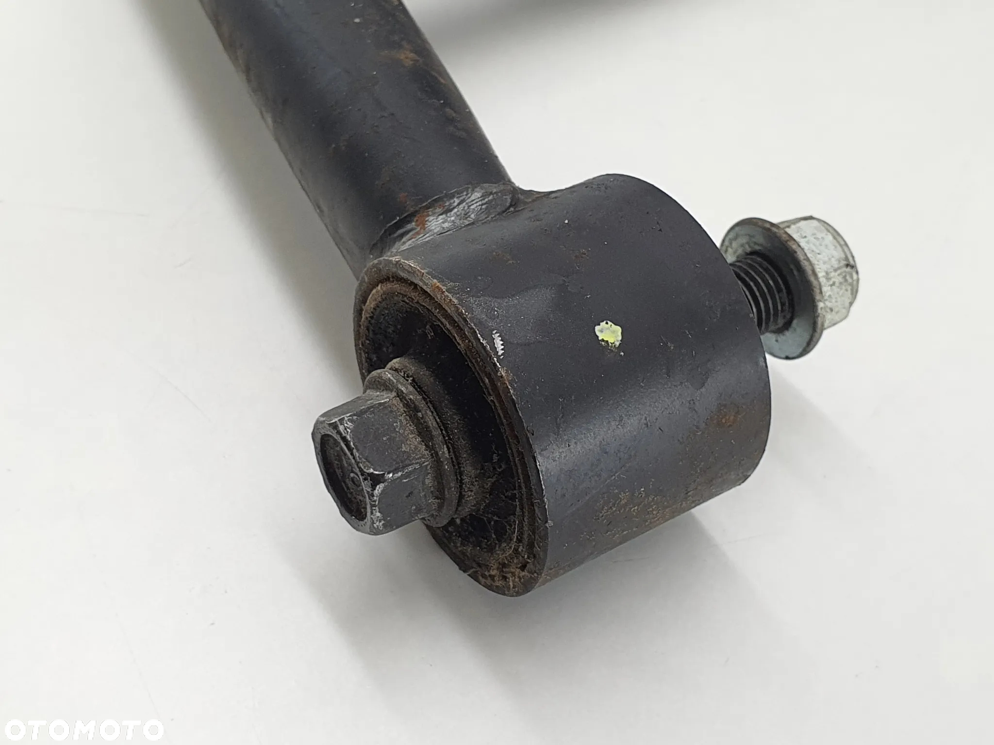 WAHACZ LEWY PRZOD DOLNY SWORZEN  TGB BLADE 550 - 5