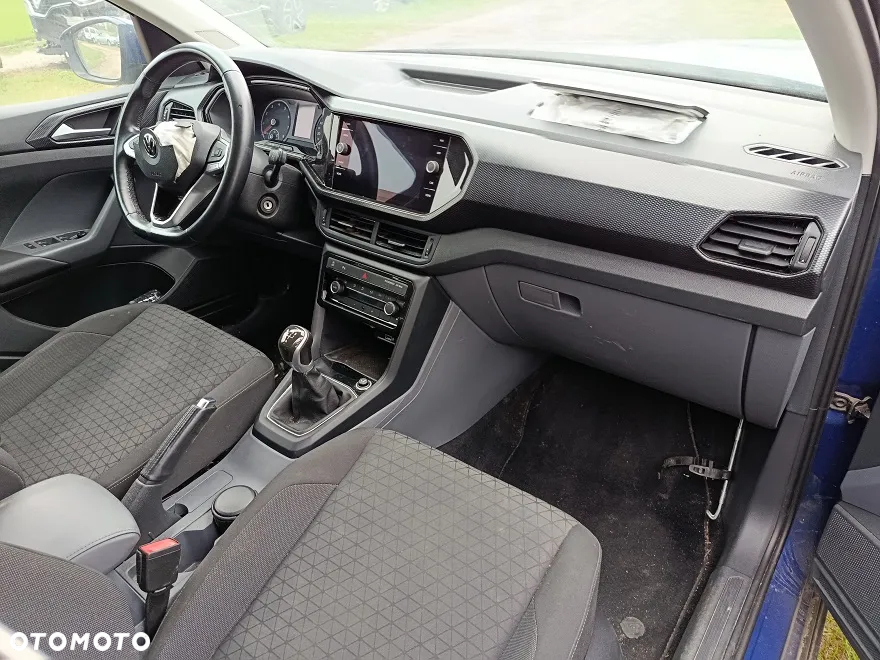 Volkswagen T-Cross - 9