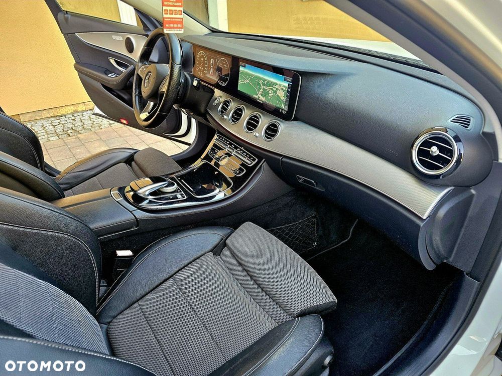 Mercedes-Benz Klasa E - 18