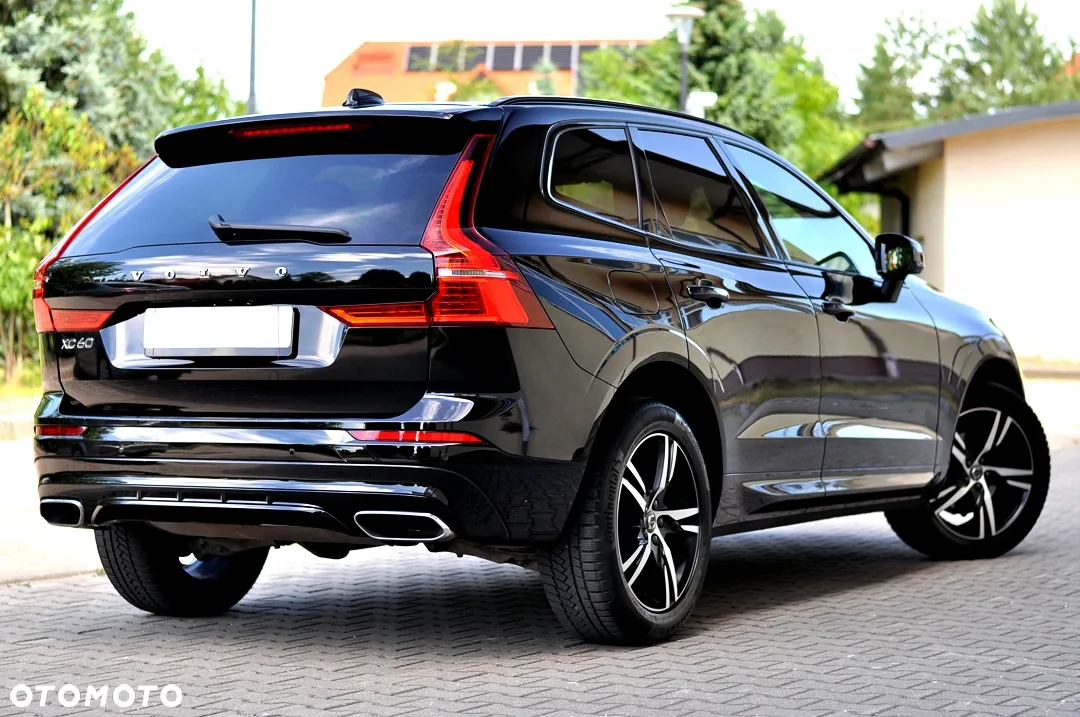 Volvo XC 60 D3 R-Design - 4