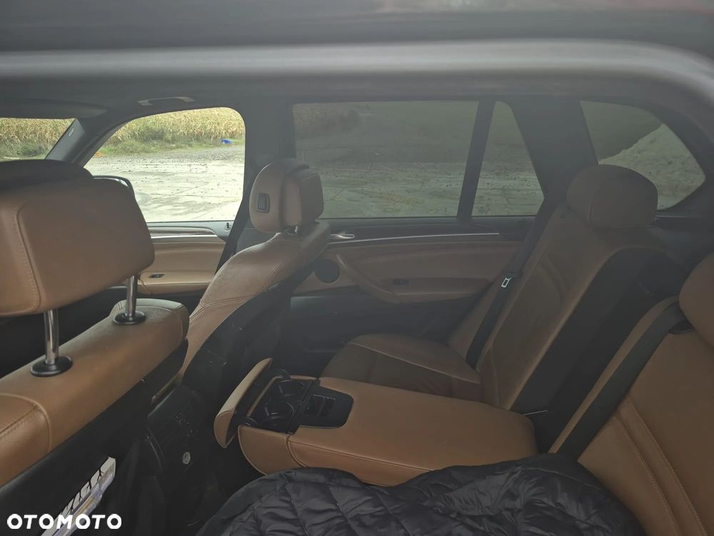 BMW X5 3.0sd xDrive - 16