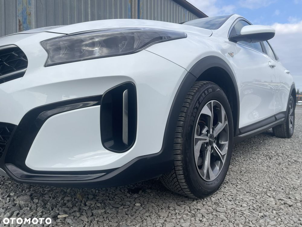 Kia XCeed 1.0 T-GDI L Business Line - 8