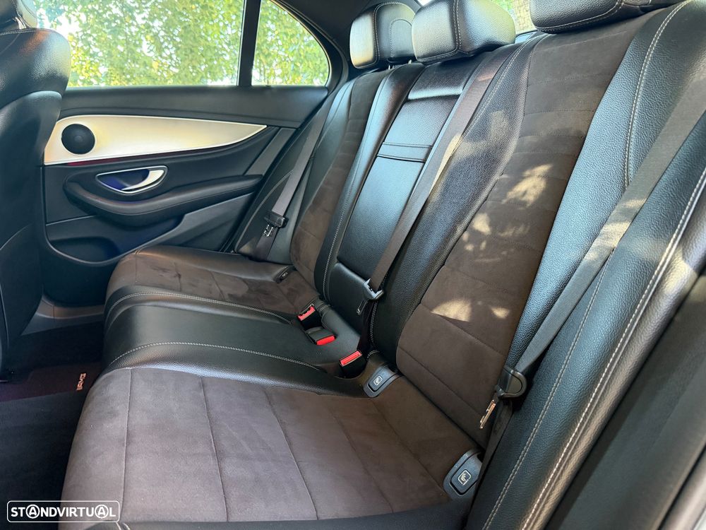 Mercedes-Benz E 220 d 9G-TRONIC AMG Line - 23