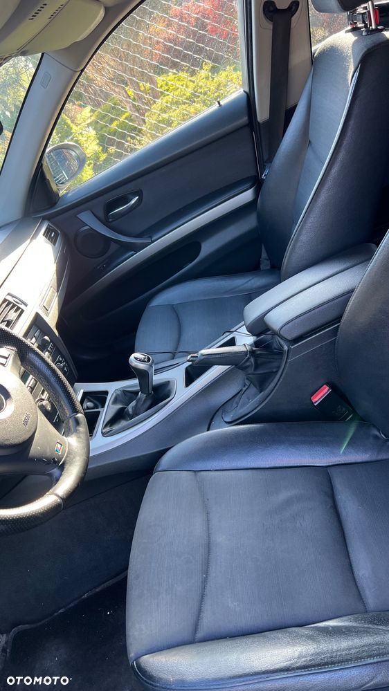 BMW Seria 3 330d - 9